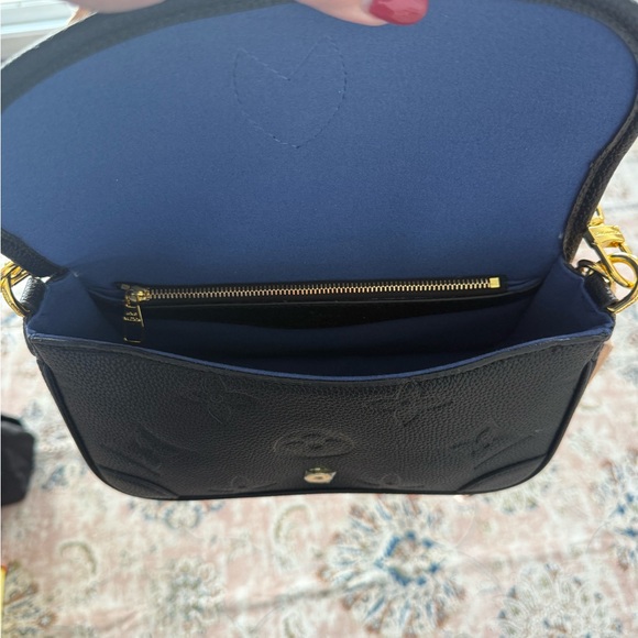 Louis Vuitton Diane Bag look alike - Picture 3 of 8